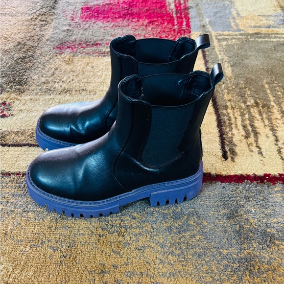 Limelight Women’s Ankle Boots - Picture 2 of 7